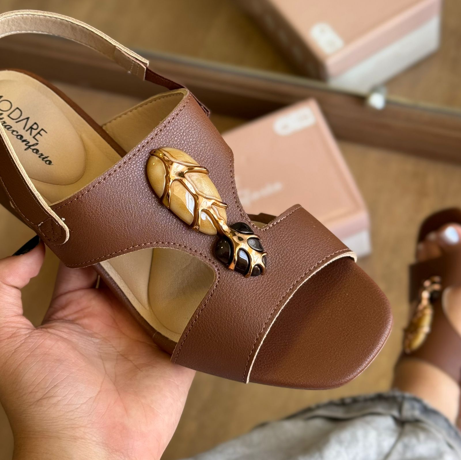 Sandália Salto Modare Pedra Central  7172.127