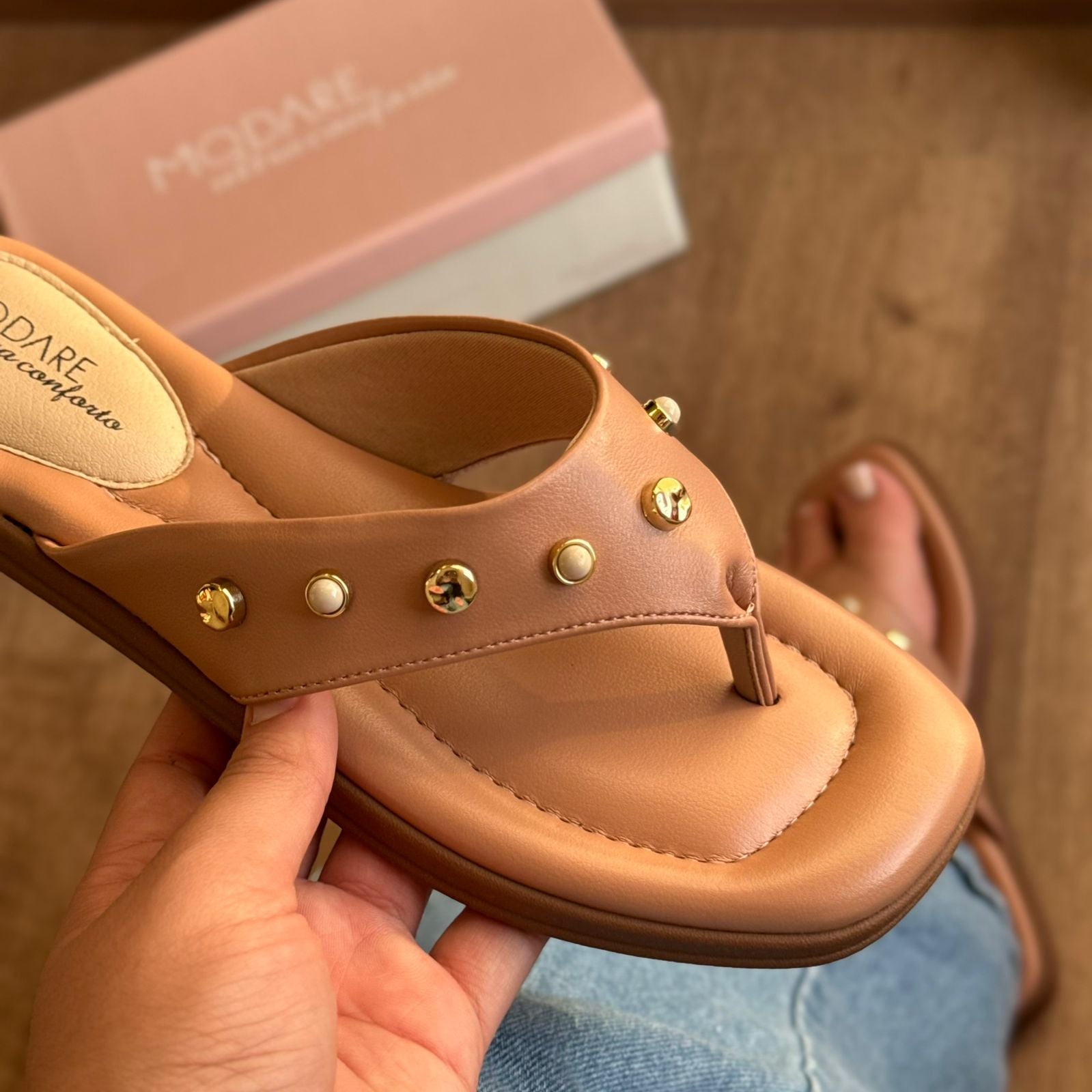 Sandália Modare Rasteirinha Detalhes Dourado 7212.104