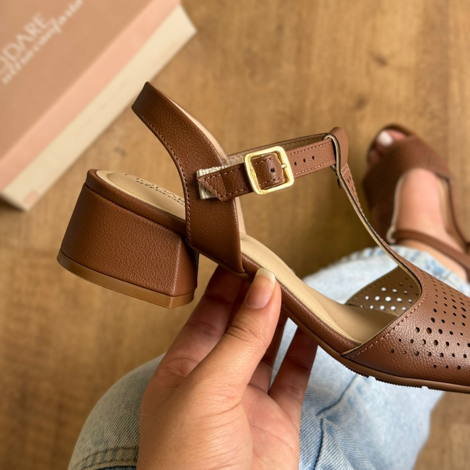 Sandália Modare Salto Baixo 7211.109