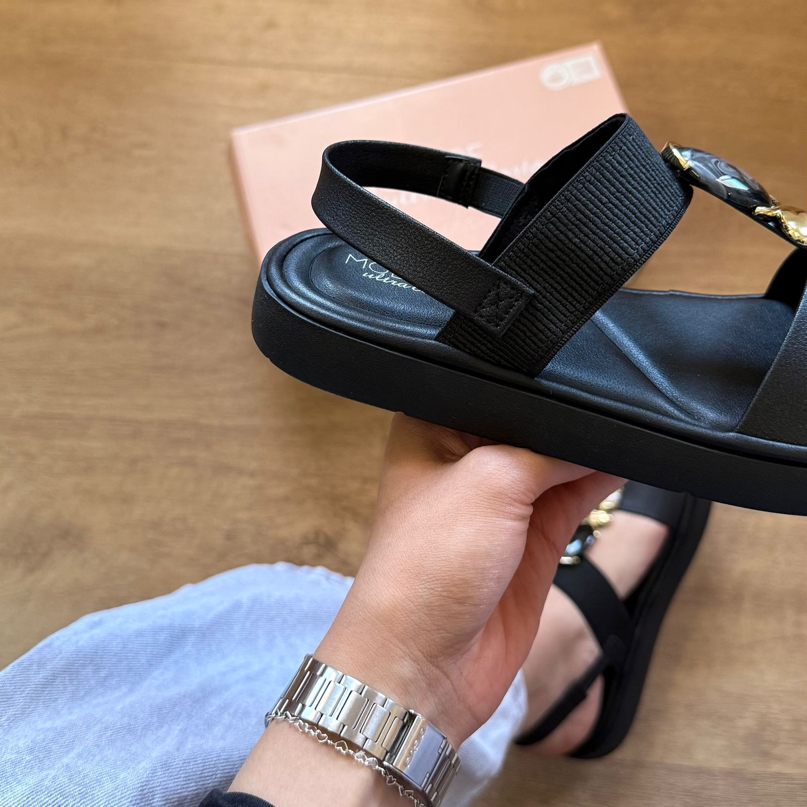 Sandália Modare Adornos na Tira 7208.108