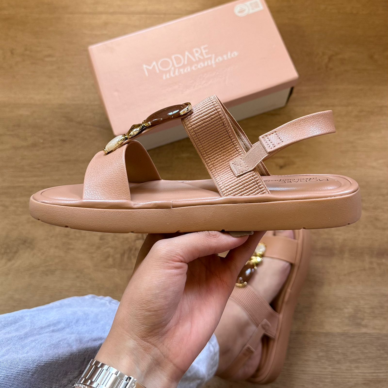 Sandália Modare Adornos na Tira 7208.108