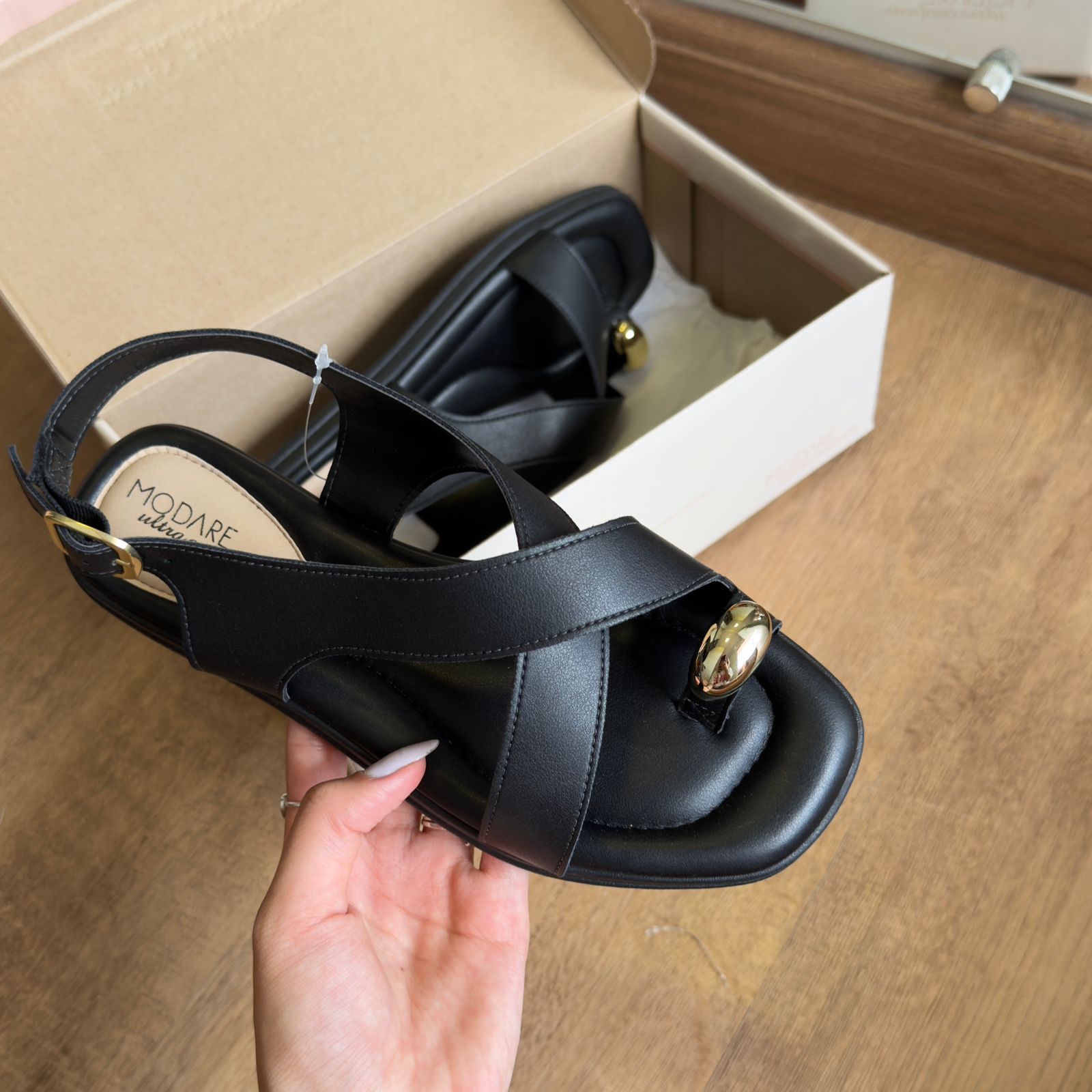 Sandália Modare Rasteirinha Tiras Cruzadas 7212.106