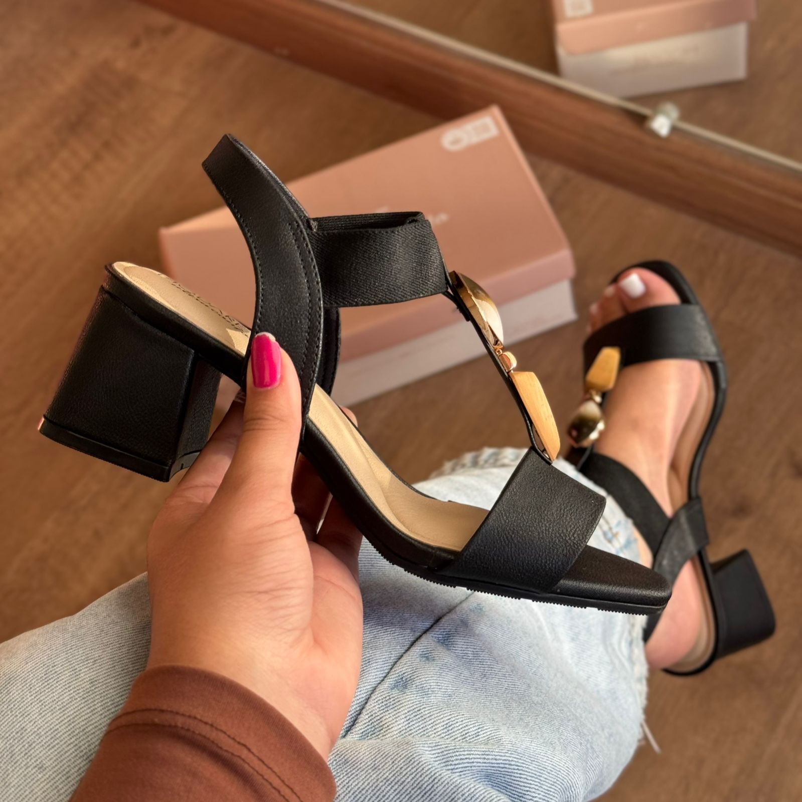 Sandália Modare Salto Bloco Médio 7172.113