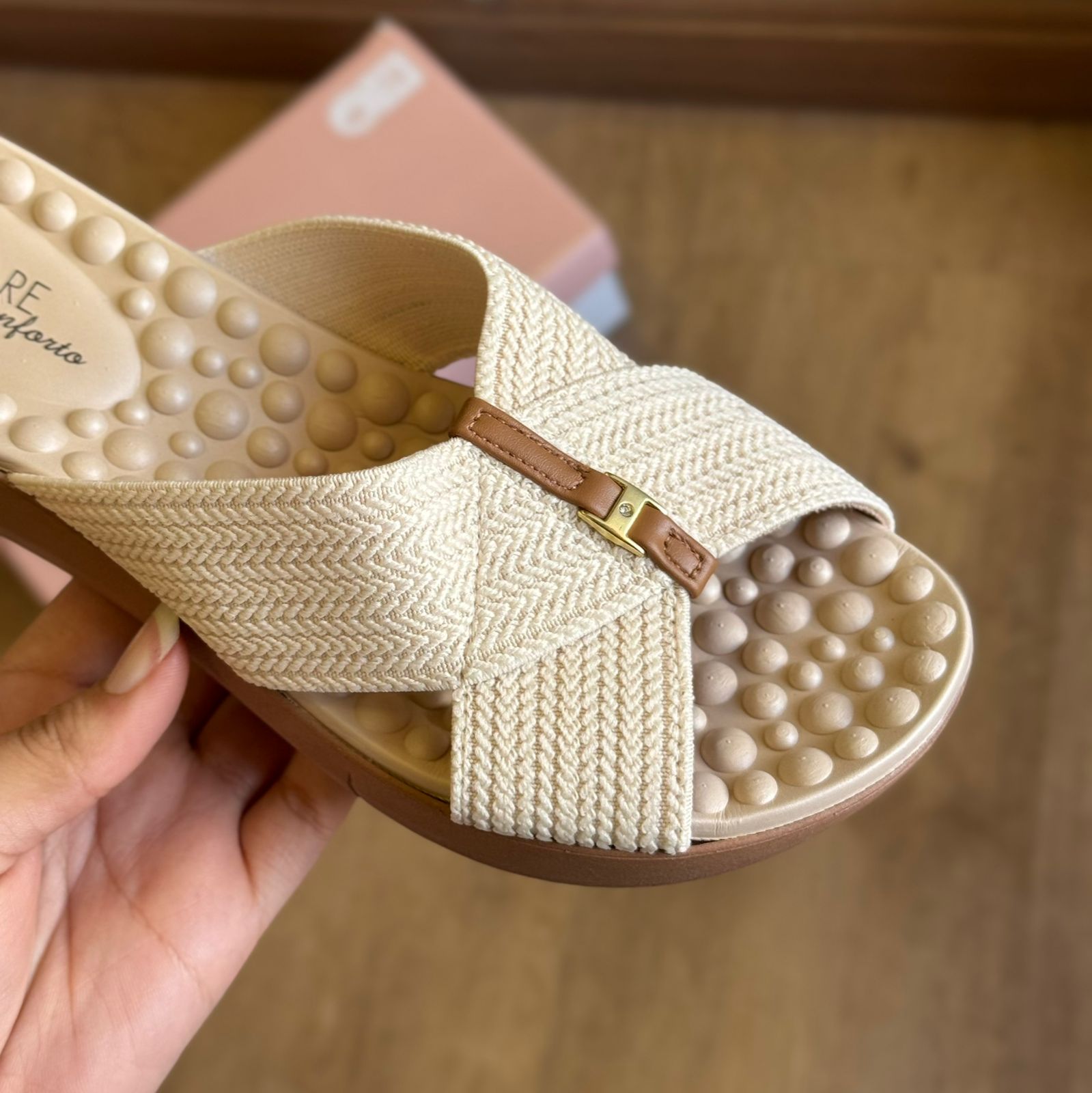 Sandália Modare em X 7142.101